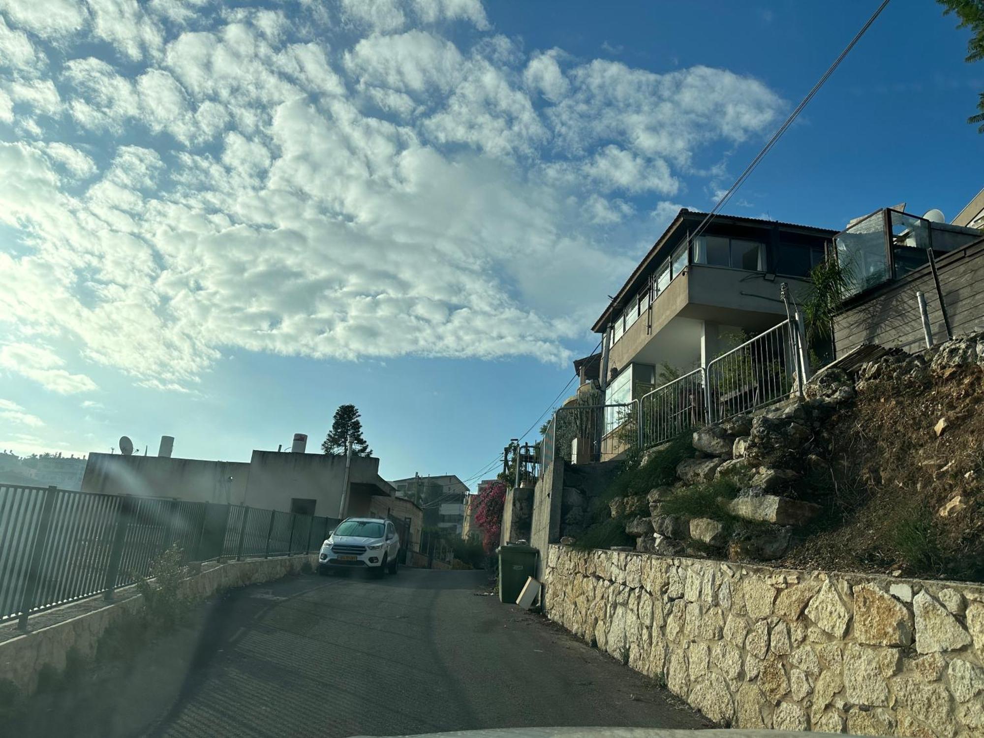 Panoramic View Hotel Isfiya Bagian luar foto