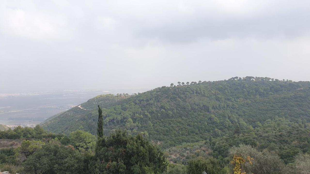 Panoramic View Hotel Isfiya Bagian luar foto